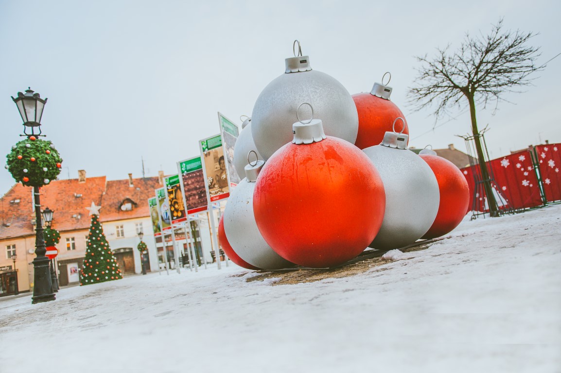 christmas-decoration-for-city-terrachristmas