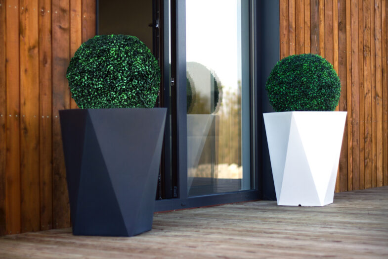 large-planters-for-front-of-house